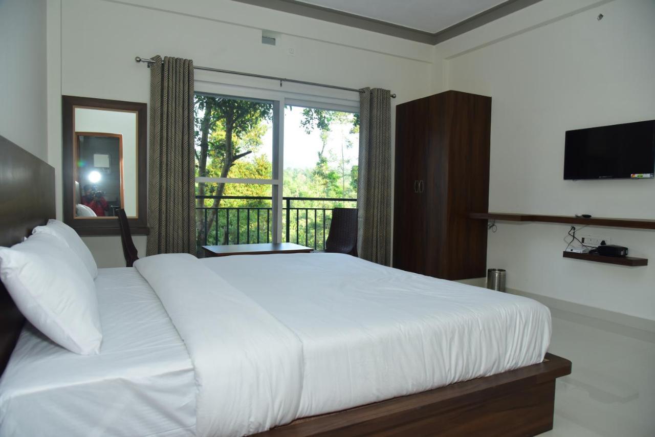 Grand Misty Heaven Villa Madikeri Dış mekan fotoğraf